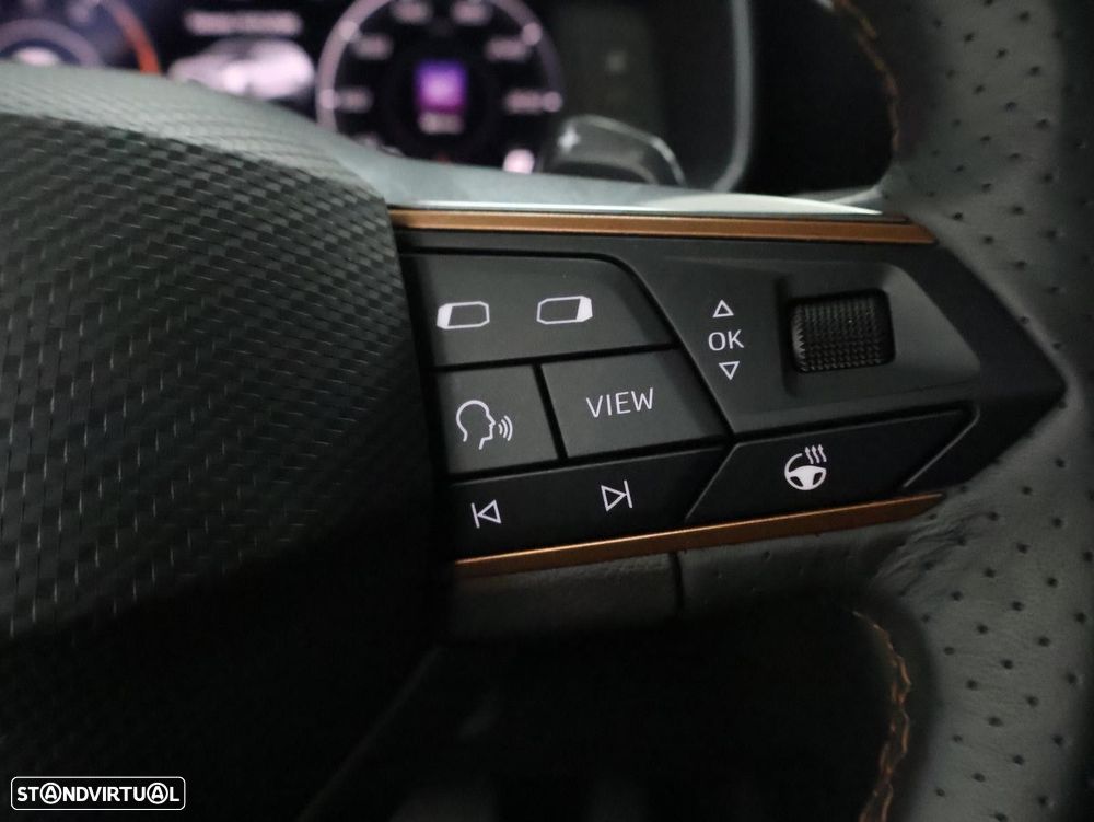 Cupra Leon ST 1.5 eTSI MID DSG - 19