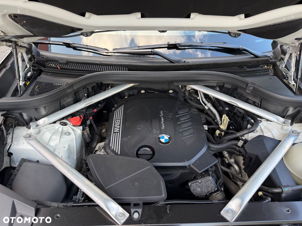 BMW X5 xDrive25d - 27