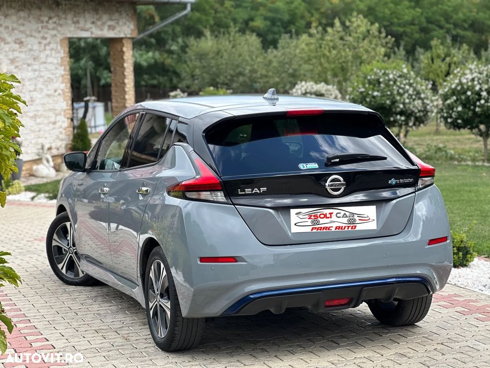 Nissan LEAF - 6