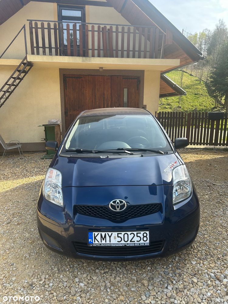 Toyota Yaris 1.33 Luna - 1