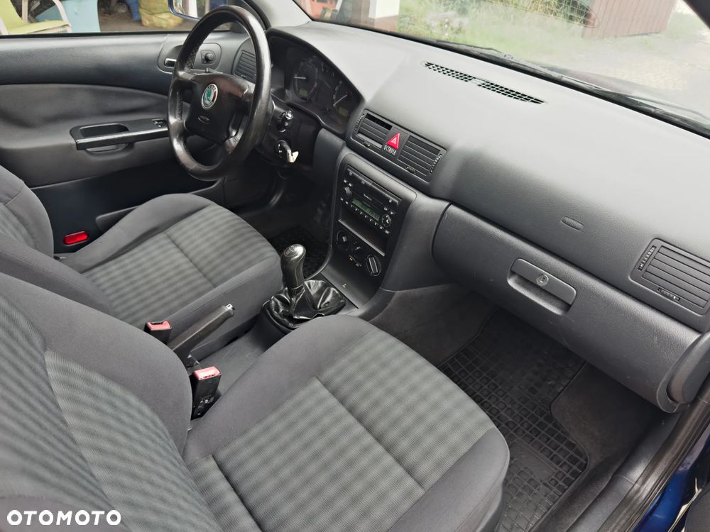 Skoda Octavia - 24