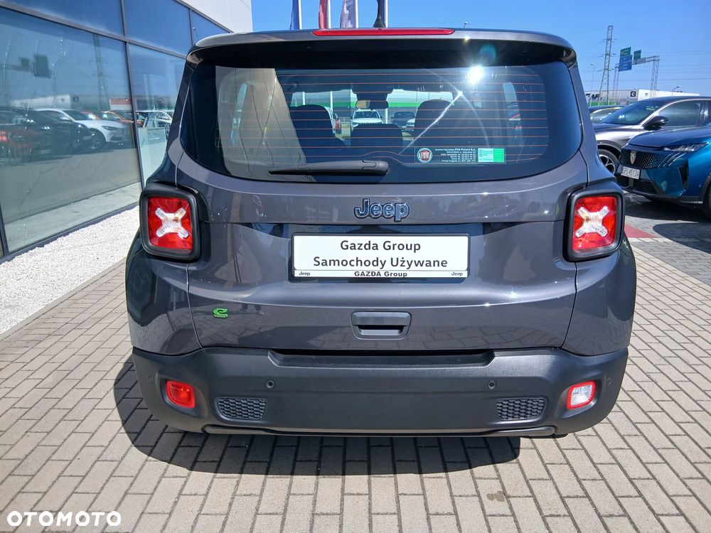 Jeep Renegade 1.5 T4 mHEV Longitude FWD S&S DCT - 9