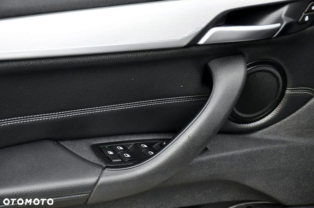 BMW X1 - 36