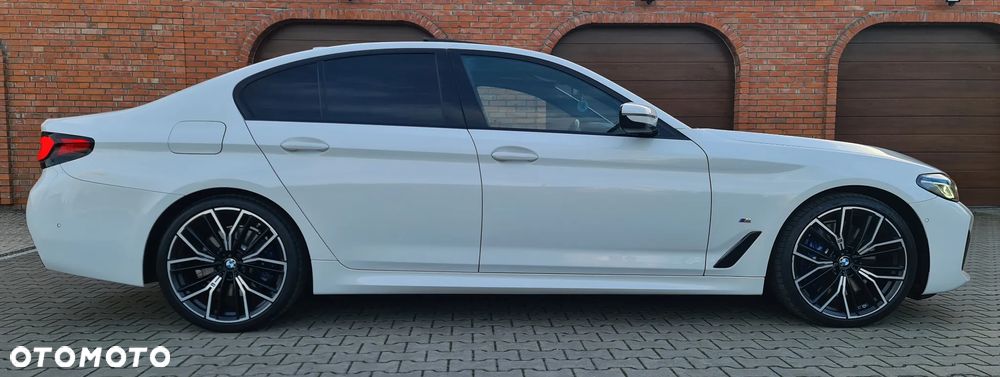 BMW Seria 5 530d xDrive M Sport sport - 2