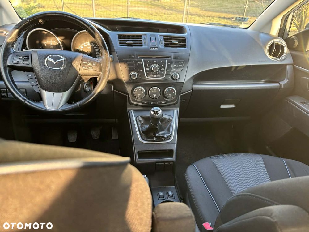 Mazda 5 - 5