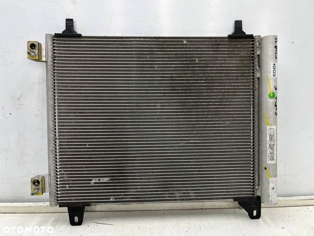 Chłodnica klimatyzacji Opel Corsa F Peugeot 208 II 19r.- skraplacz klimy 9825359280 - 1