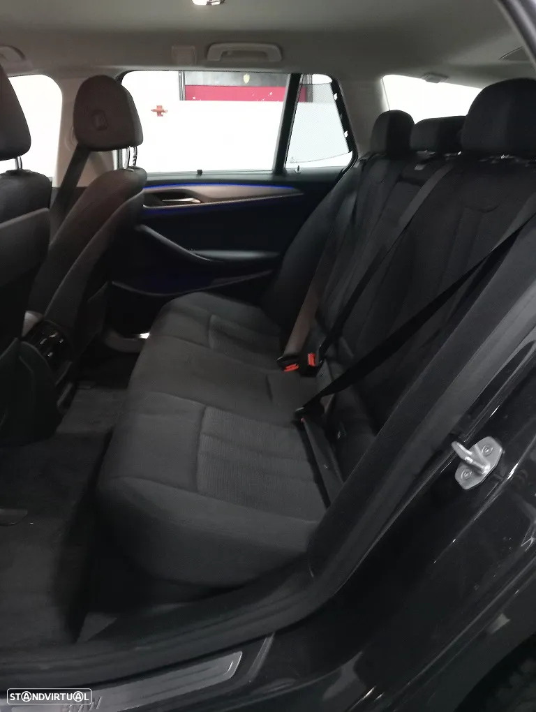 BMW 520 d Line Luxury Auto - 16