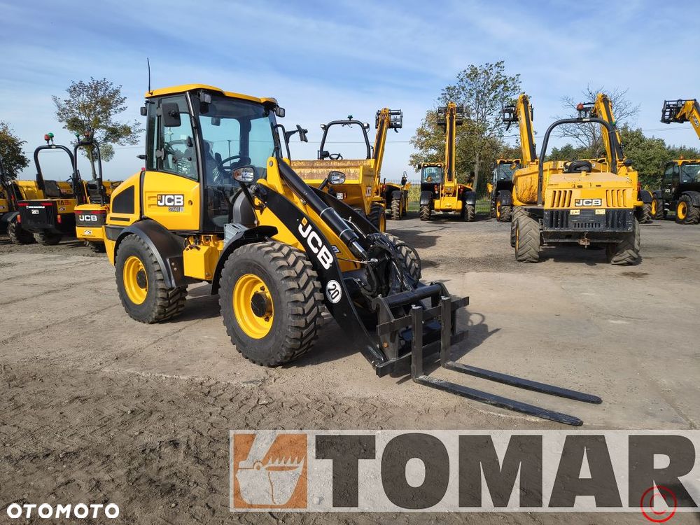 JCB 409 ŁADOWARKA PRZEGUBOWA - 2