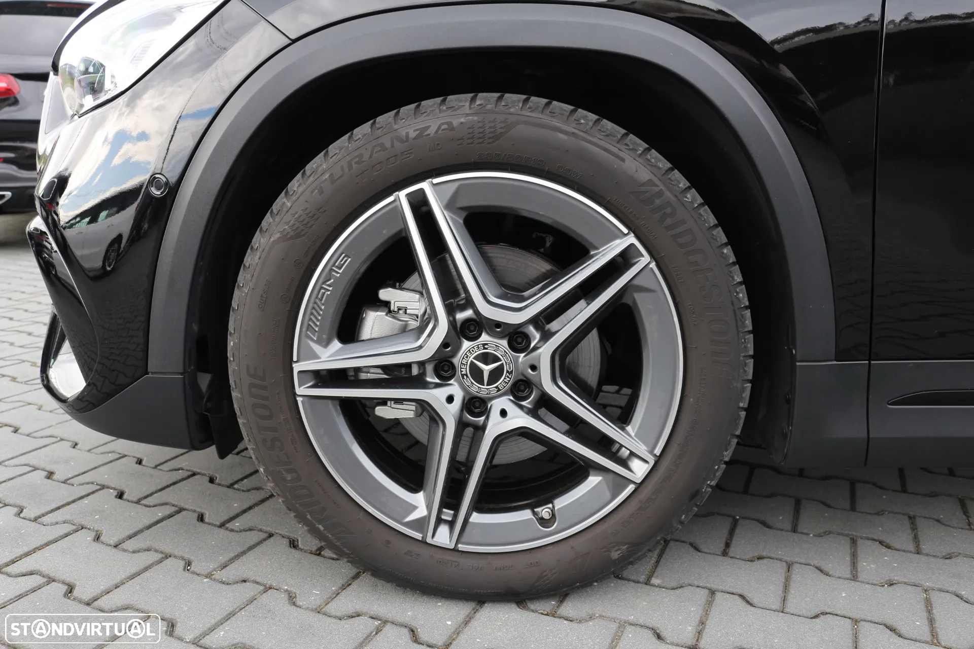 Mercedes-Benz GLA 200 d AMG Line - 45