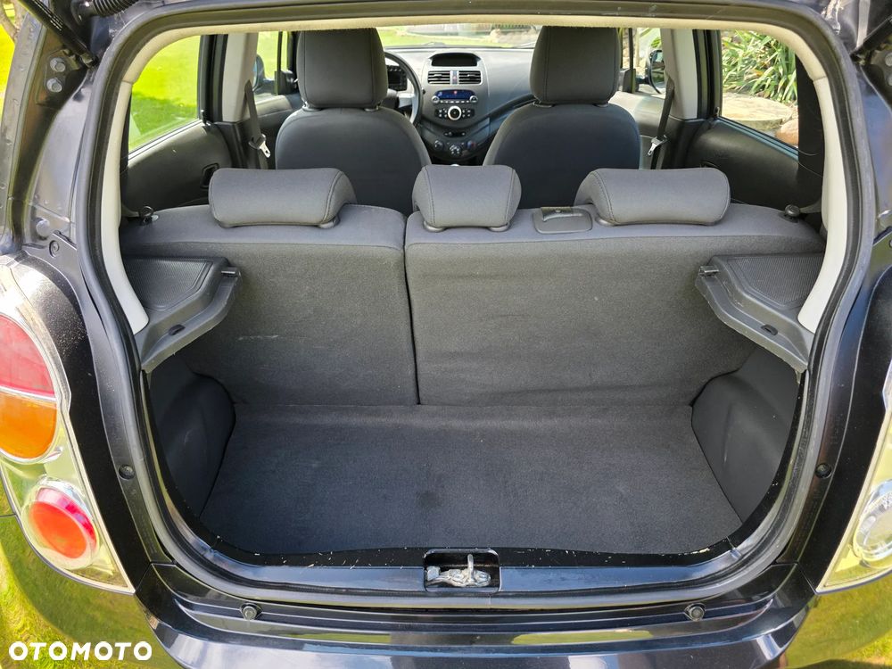 Chevrolet Spark 1.0 LT - 19
