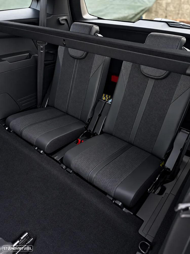 Peugeot 5008 1.5 BlueHDi GT Line EAT8 - 11