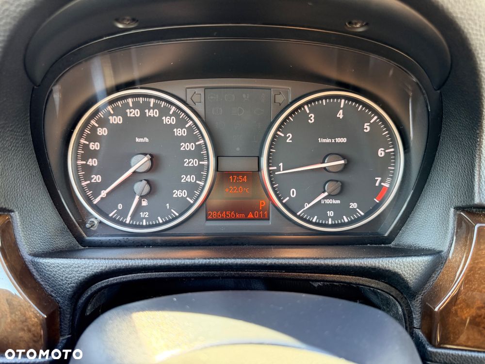 BMW Seria 3 - 16