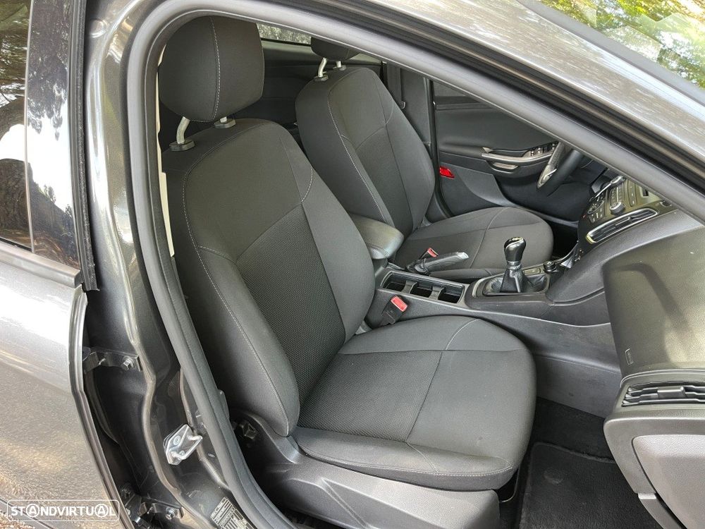 Ford Focus 1.0 SCTi Trend+ - 34