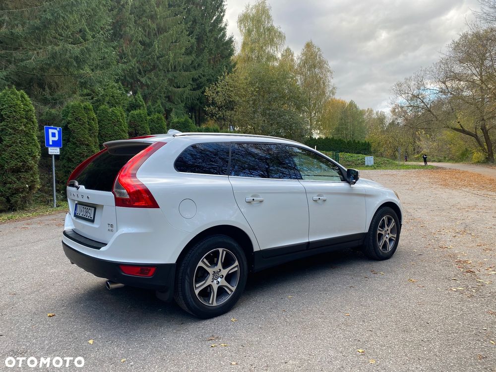 Volvo XC 60 T6 AWD Edition Pro - 11