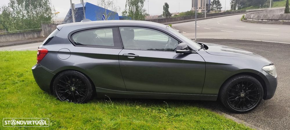 BMW 116 d EfficientDynamics Edition - 4