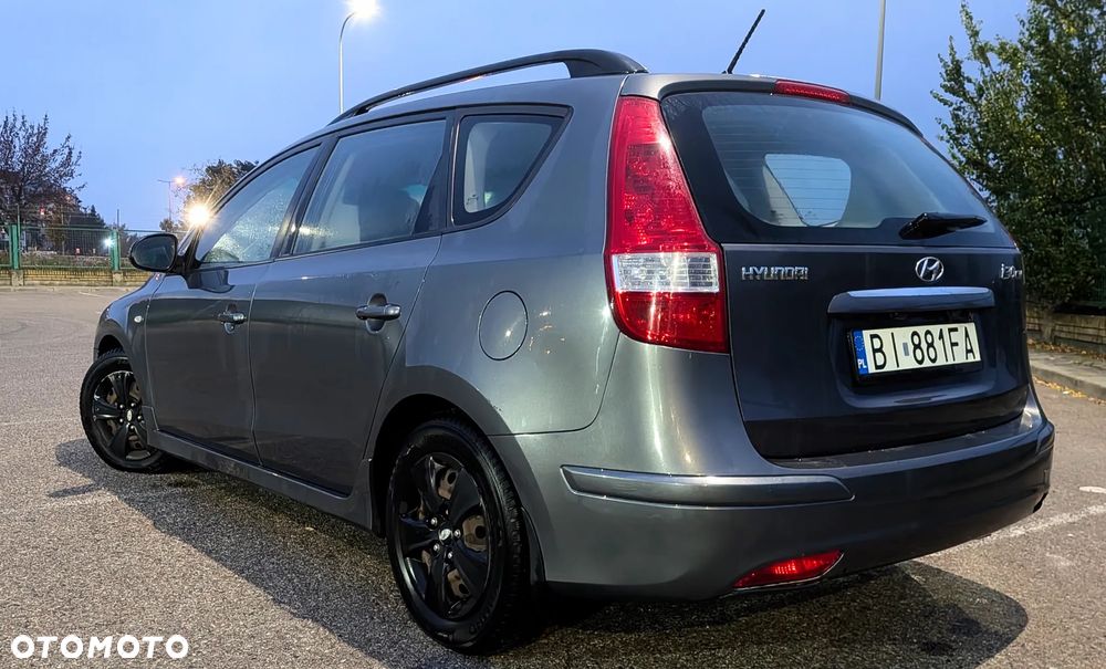 Hyundai I30 2010 photo 4