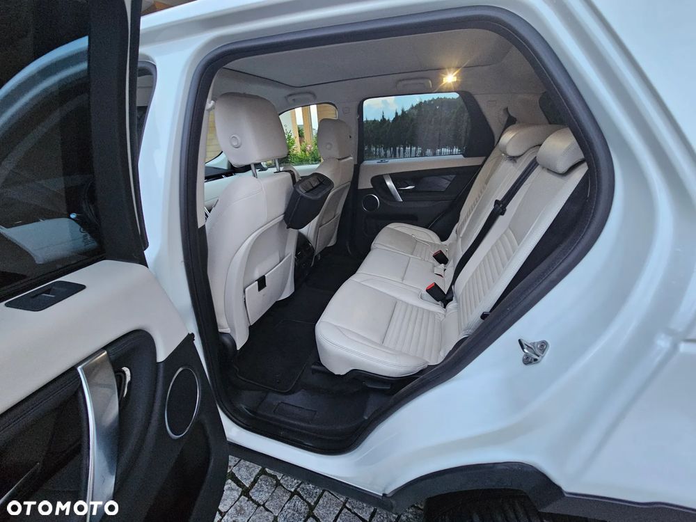 Land Rover Discovery Sport 2.0 D180 SE - 26