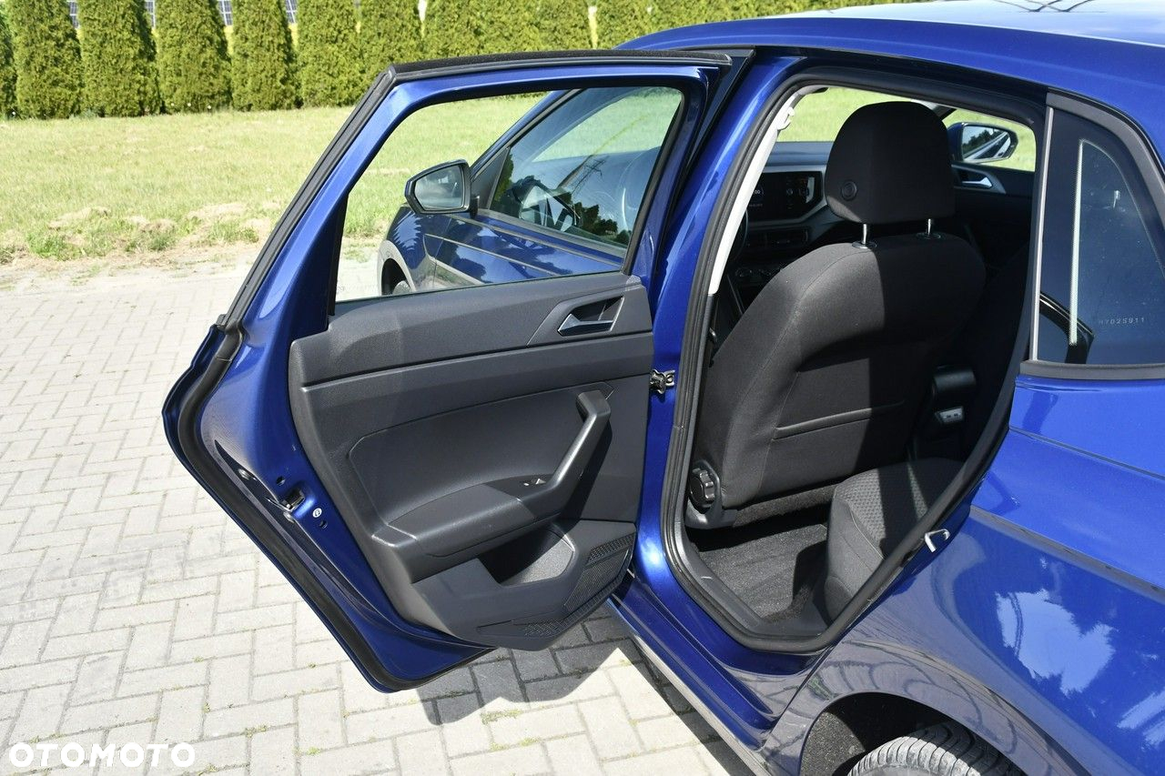 Volkswagen Polo - 17