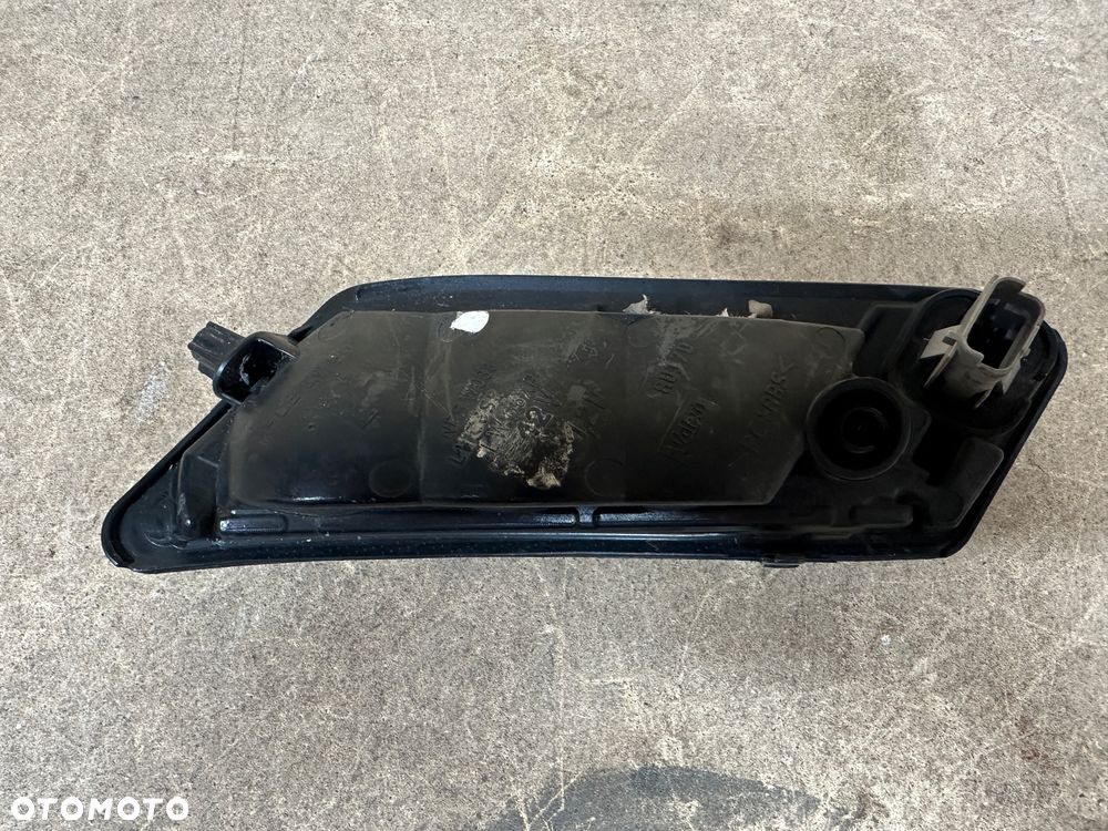 VOLVO XC60 HALOGEN LEWY 89068027-F - 6