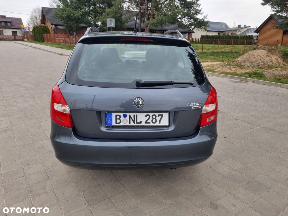 Skoda Fabia 1.2 HTP Comfort - 23