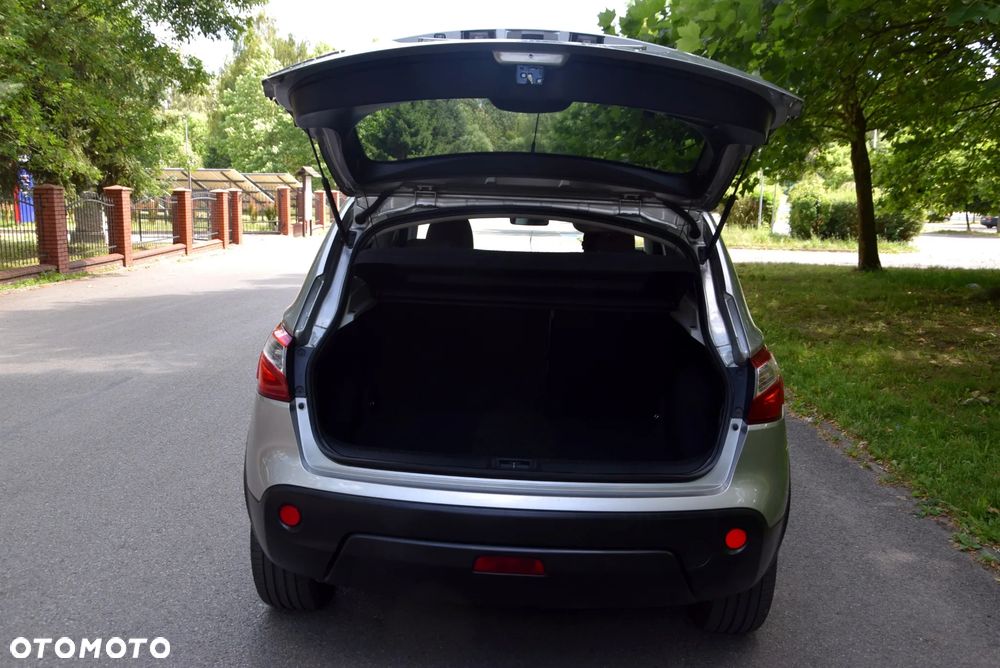 Nissan Qashqai 1.6 Tekna - 12