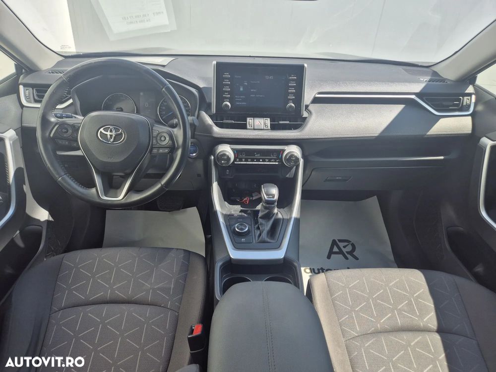Toyota RAV4 - 13