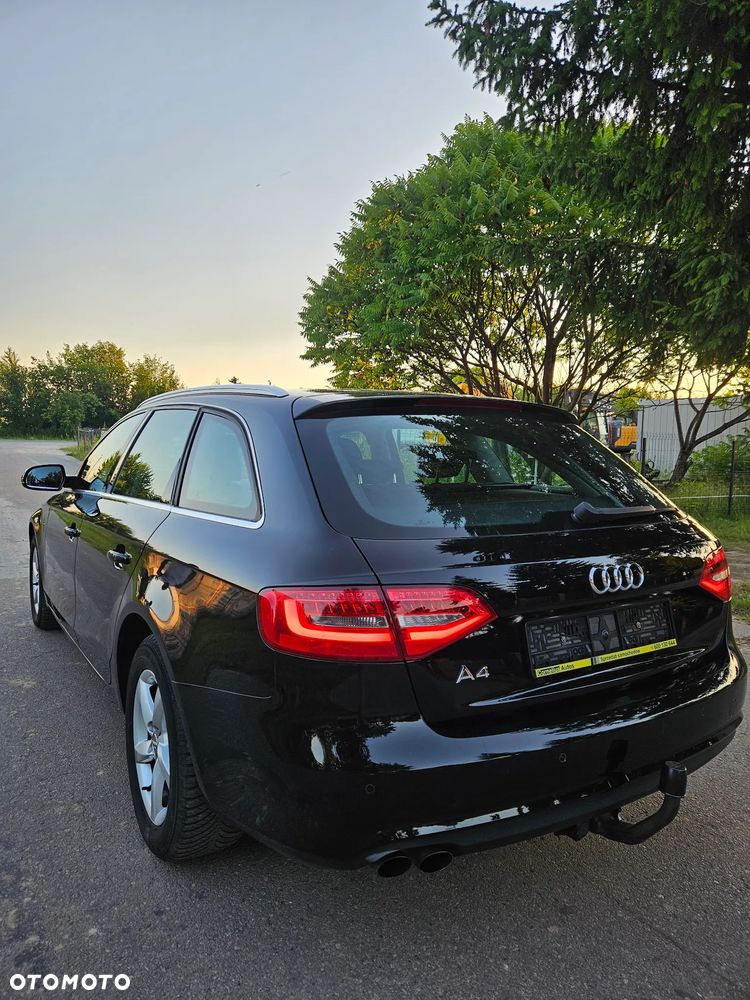 Audi A4 Avant 2.0 TDI DPF Ambiente - 6