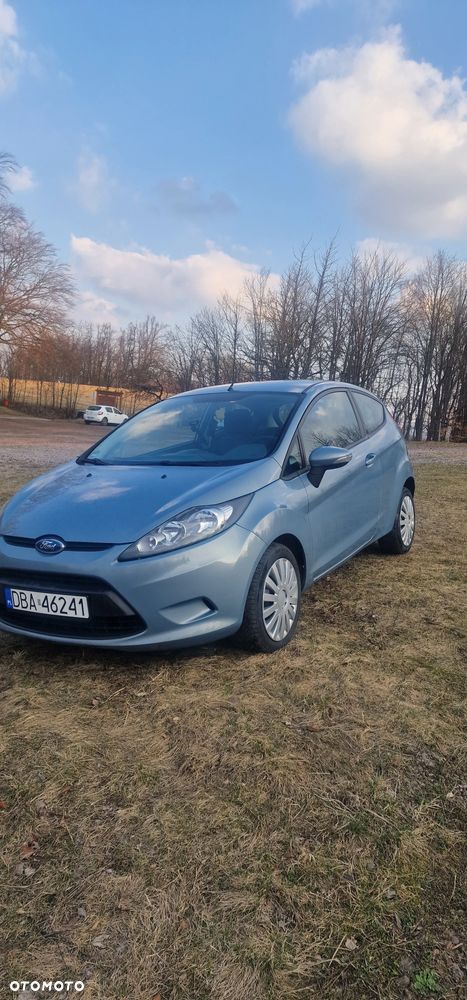 Ford Fiesta 1.25 Ambiente - 1