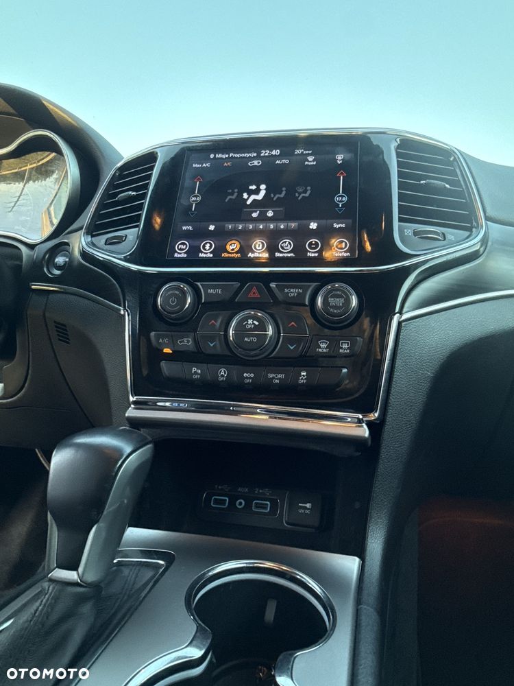 Jeep Grand Cherokee - 5