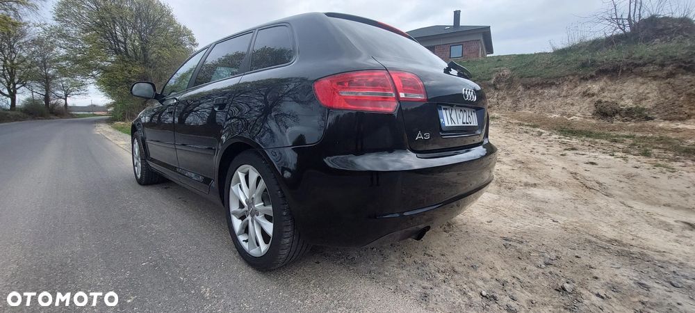 Audi A3 Sportback - 13
