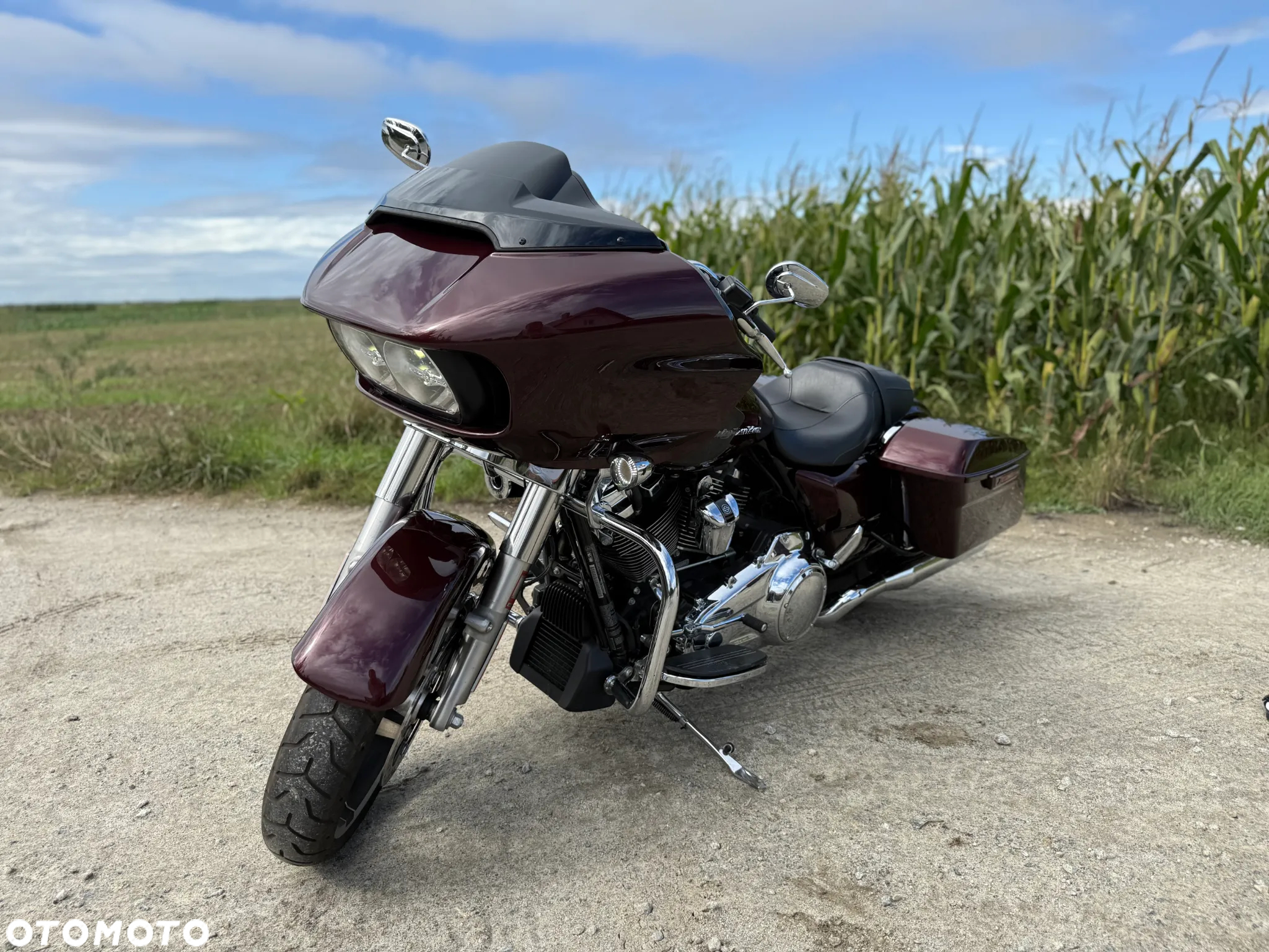 Harley-Davidson Touring Road Glide - 2
