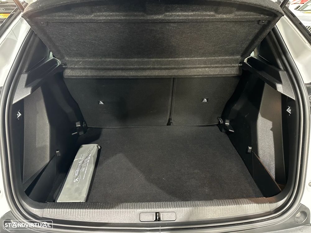 Peugeot 2008 1.2 PureTech Active - 3