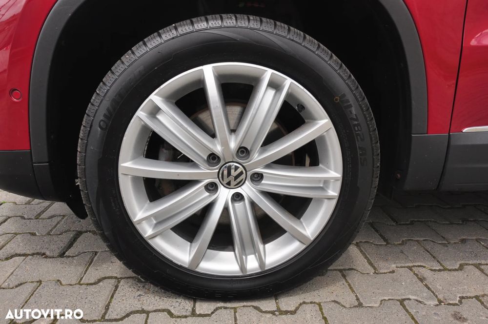 Volkswagen Tiguan 2.0 TDI 4Motion DSG BMT Sport & Style - 23