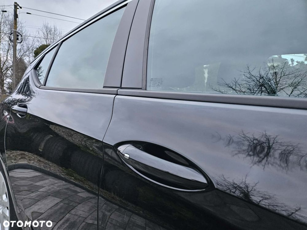 Opel Astra 1.4 T Dynamic S&S - 8