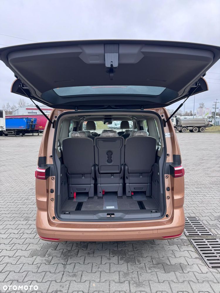 Volkswagen Multivan 2.0 TDI L2 Family DSG - 9