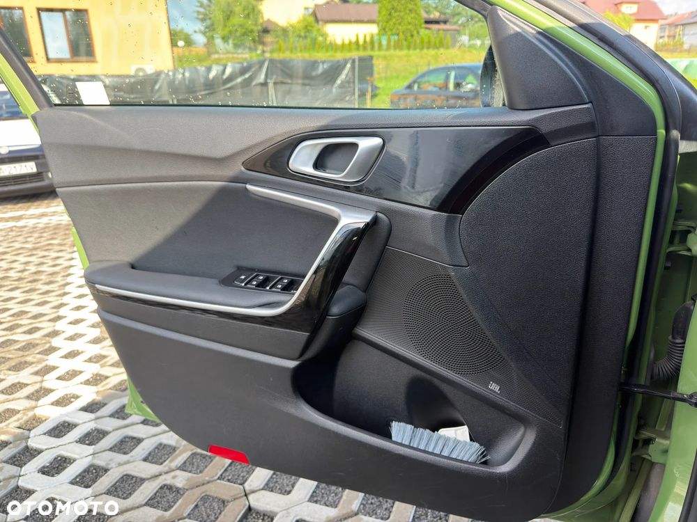 Kia XCeed 1.5 T-GDI Business Line - 12