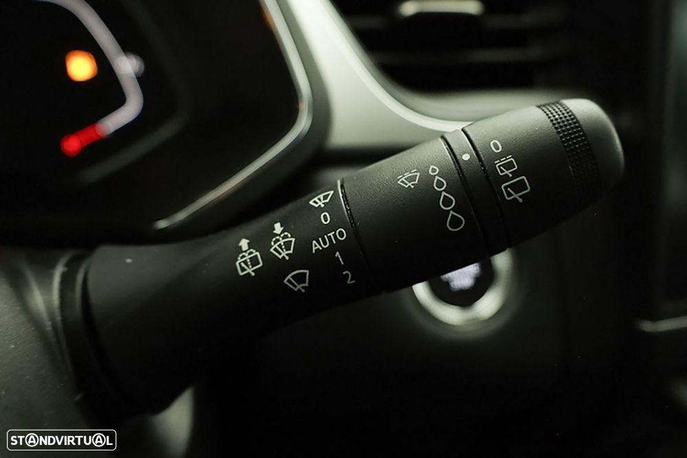 Renault Captur 1.0 TCe Techno Bi-Fuel - 17