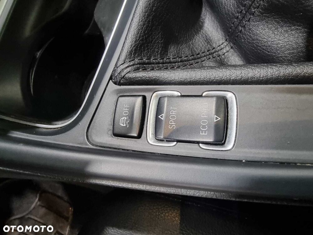 BMW Seria 3 - 29
