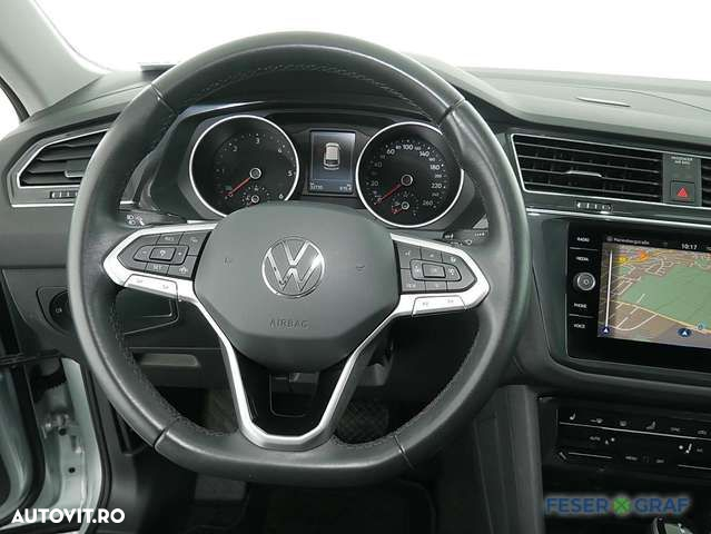 Volkswagen Tiguan - 9