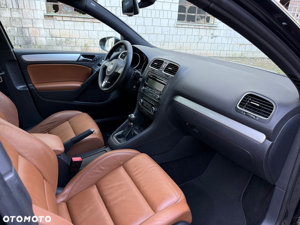 Volkswagen Golf - 15
