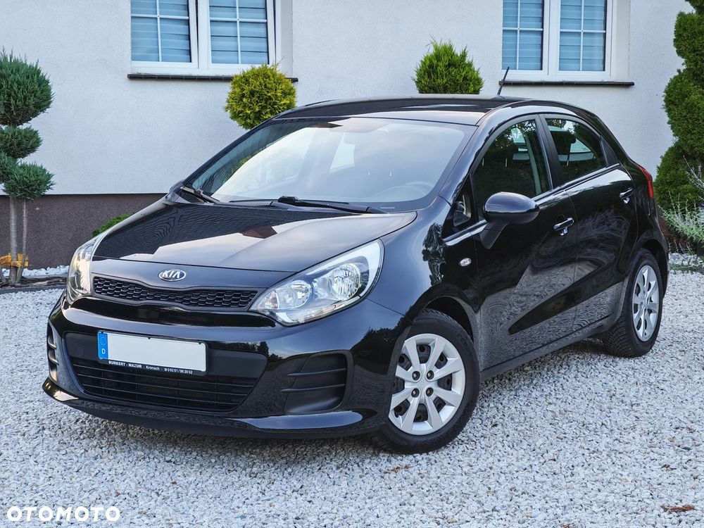 Kia Rio 1.2 L - 1