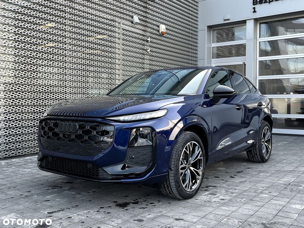 Audi Q3 Sportback - 9
