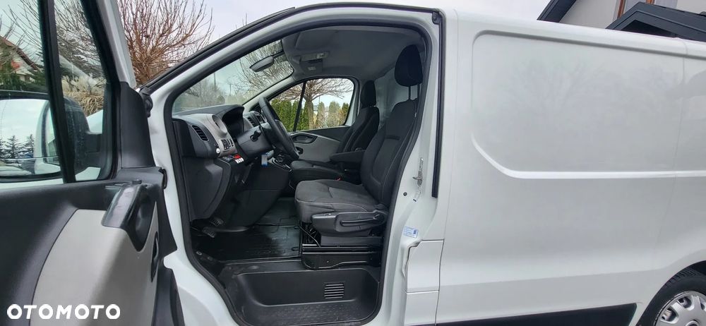 Renault Trafic - 14