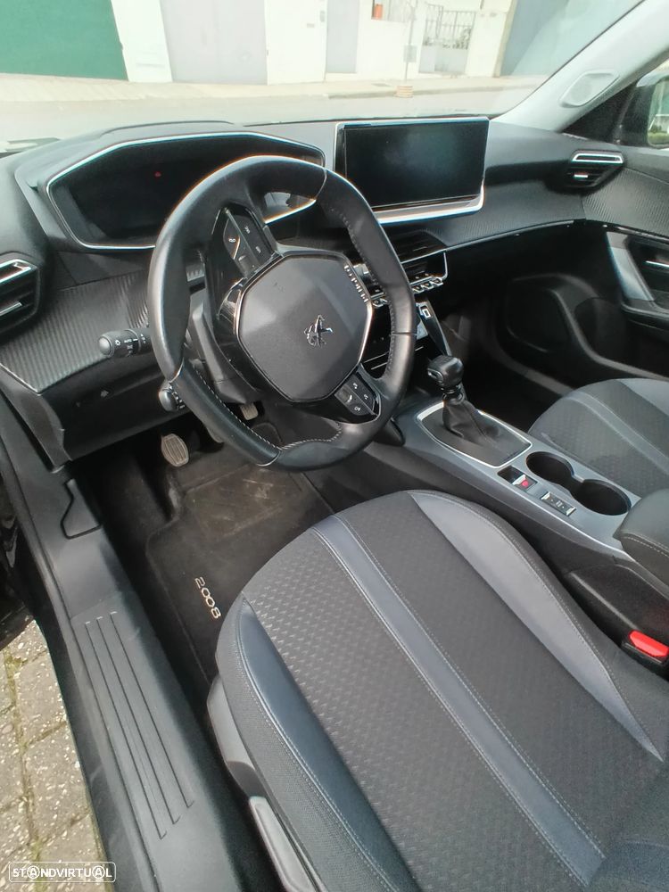 Peugeot 2008 1.2 PureTech Allure Pack - 9