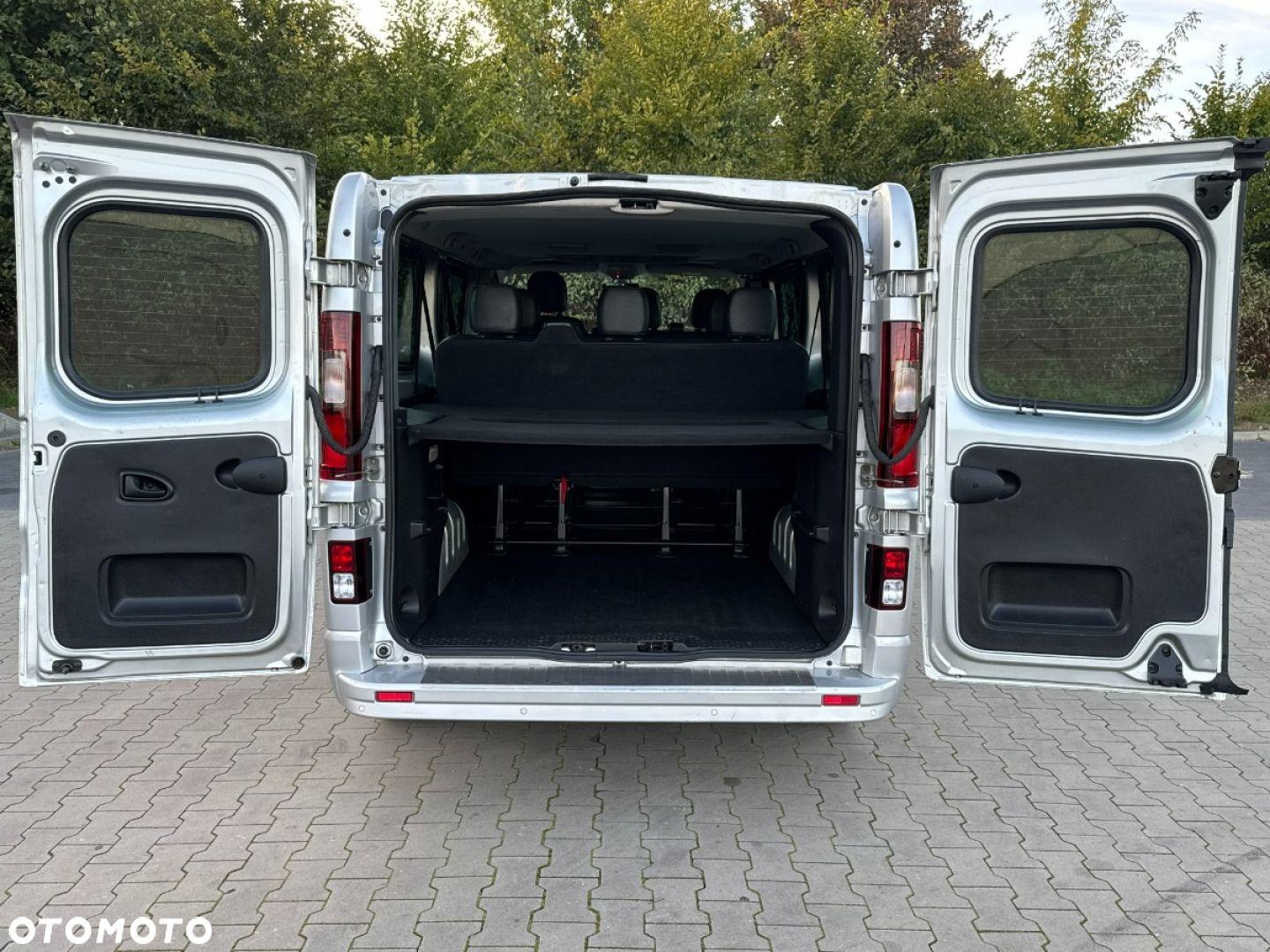 Opel Vivaro - 37