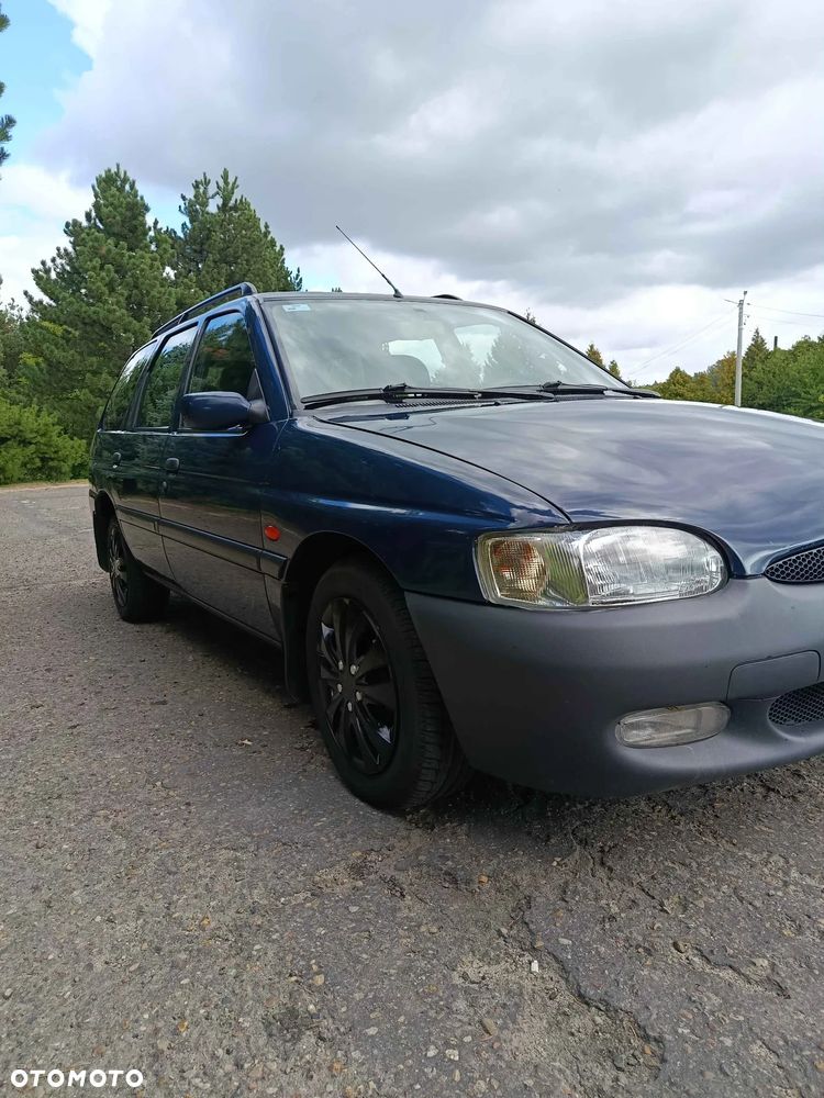 Ford Escort 1.6 Bolero II - 4