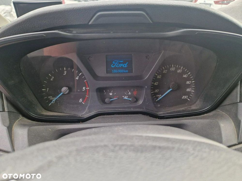 Ford TRANSIT - 11
