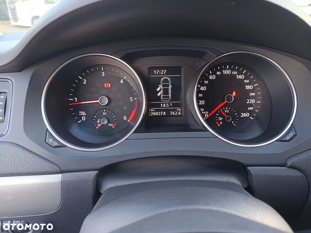 Volkswagen Jetta 2.0 TDI DPF BMT Trendline - 10