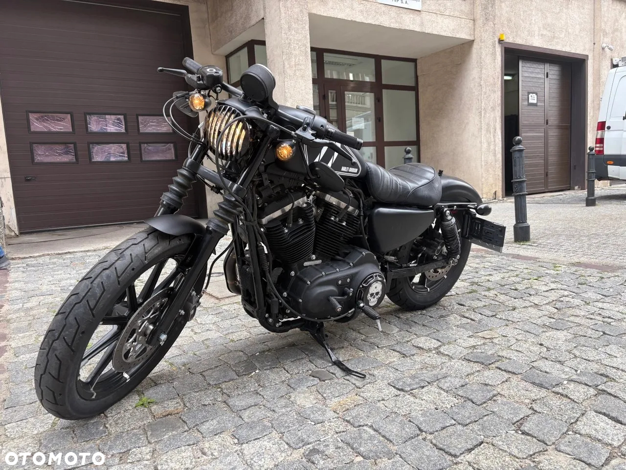 Harley-Davidson Sportster Iron 883 - 6
