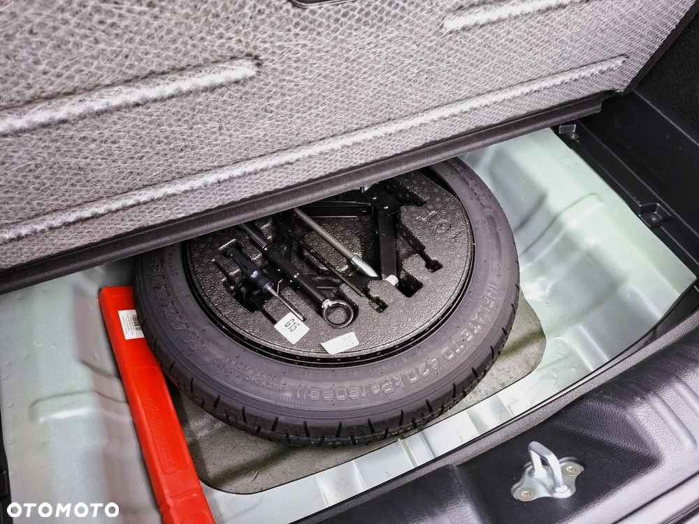 Kia XCeed 1.5 T-GDI Business Line DCT - 33